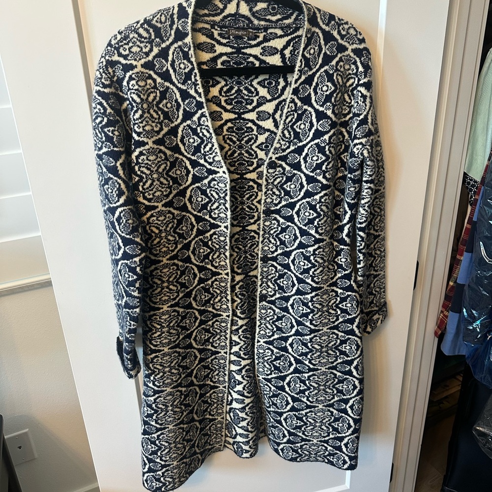 J. McLaughlin Navy and Cream Patterned Cardigan